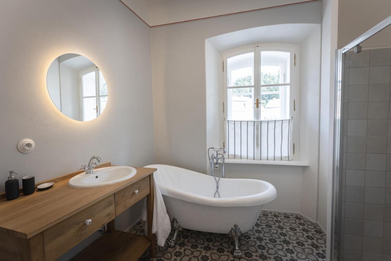 Just Jimramov Hotel Bagian luar foto